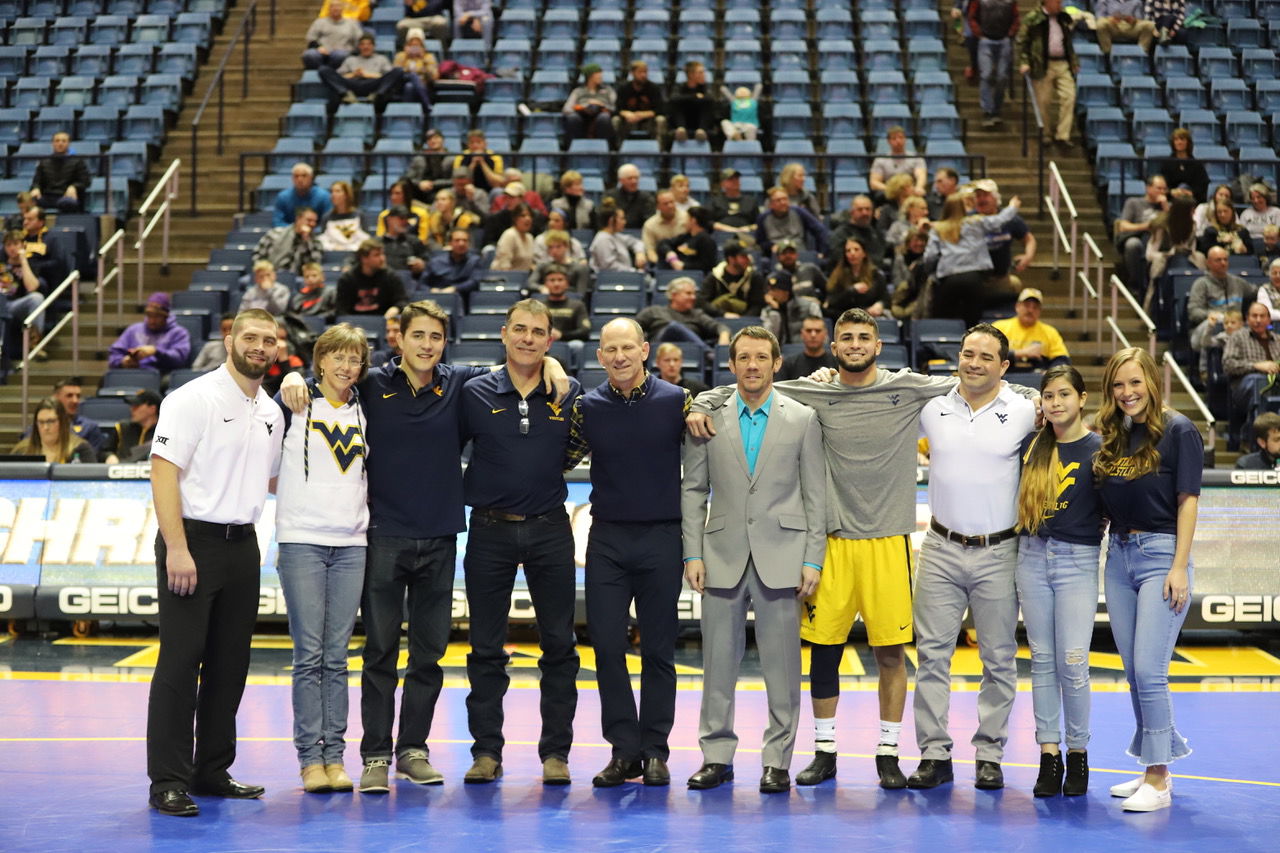 wrestling pictures senior night 2019